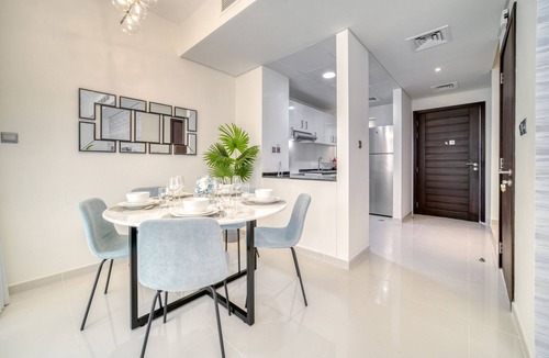 Dubai Ski Chalet | Cheerful 3BR Townhouse at DAMAC Hills 2, Dubailand by Deluxe Holiday Homes