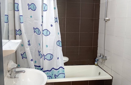 Abu Dhabi City Center Apartment | Chic 1-bedroom apartment with WiFi and AC in awesome Abu Dhabi