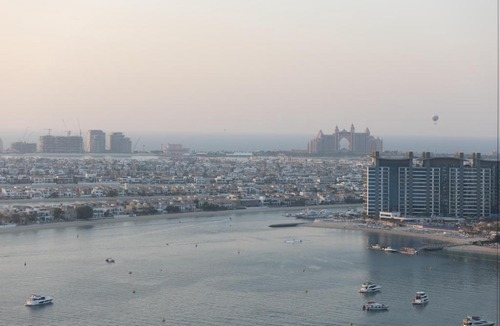 Dubai Marina Apartment | Chic 1BR Sea View, Palace Beach Residence