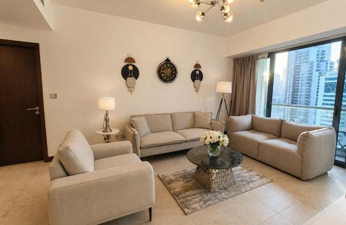 Jumeirah Lake Towers Apartment | Click Stay - JLT - 2 Bedroom & Balcony Lakes View Entire Apartment -RM
