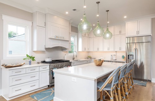 Isle of Palms House | CLOSE TO CHARLESTON/ROOFTOP/LUXURY PROPERTY/POOL/OCEAN VIEW/GREAT FALL RATES