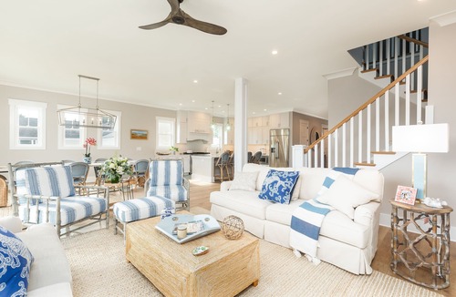 Isle of Palms House | CLOSE TO CHARLESTON/ROOFTOP/LUXURY PROPERTY/POOL/OCEAN VIEW/GREAT FALL RATES