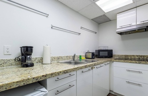 Flamingo/Lummus Apartment | Coastal 2BR Escape | Walk to Beach and 2 Queen Beds