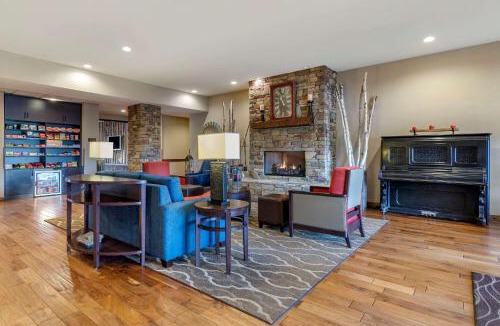 Blue Ridge Hotel | Comfort Inn & Suites Blue Ridge