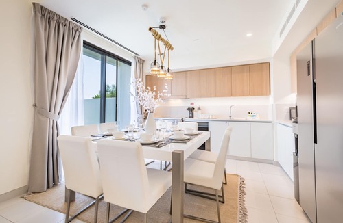 Dubai Ski Chalet | Conveniently Located to Airport & Expo City 4BRTownhouse w/AsstRm at Parkside2