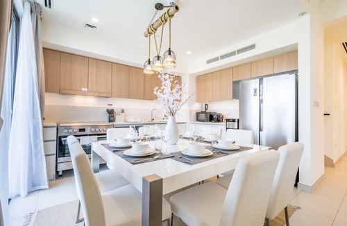 Dubai Ski Chalet | Conveniently Located to Airport & Expo City 4BRTownhouse w/AsstRm at Parkside2