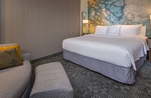 Holland Hotel | Courtyard by Marriott Holland Downtown