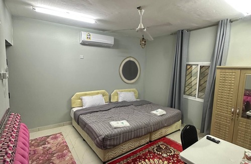 Al Hamra Bed & Breakfast | Cozy 1-bedroom bed & breakfast in charming Wilayat Al Hamra with AC
