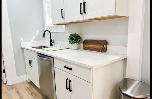 Earlewood House | Cozy 1 Bedroom Studio