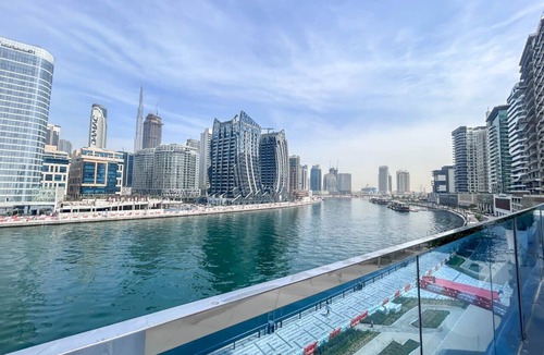 Business Bay Apartment | Cozy Studio 7 Minutes From Dubai Mall
