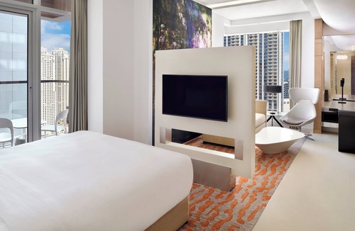 Dubai Marina Hotel | Crowne Plaza Dubai Marina by IHG