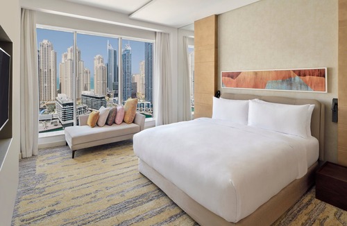 Dubai Marina Hotel | Crowne Plaza Dubai Marina by IHG