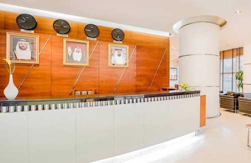 Al Nahda Apartment | Deluxe Room Near Novo Cinemas Sharjah