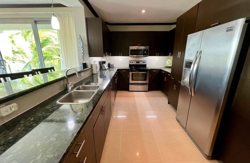 Jaco Apartment | Diamante 201n - Downtown Beachfront Paradise!