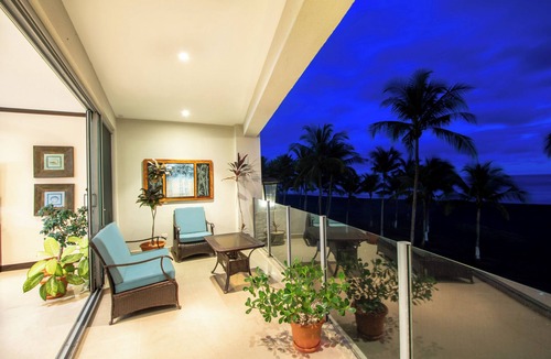 Jaco Apartment | Diamante 201n - Downtown Beachfront Paradise!