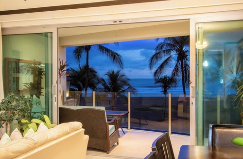 Jaco Apartment | Diamante 201n - Downtown Beachfront Paradise!