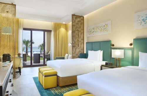 Ras Al Khaimah Resort | DoubleTree by Hilton Resort & Spa Marjan Island