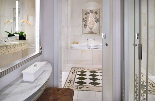 Jadaf Hotel | Dubai Exciting Stay | Versace Comfort, Pool Access | Near Top Adventure Spots