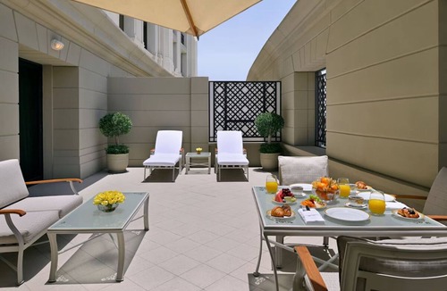 Jadaf Hotel | Dubai Explorer Stay l Close Creek Adventures, Boutiques & Dining