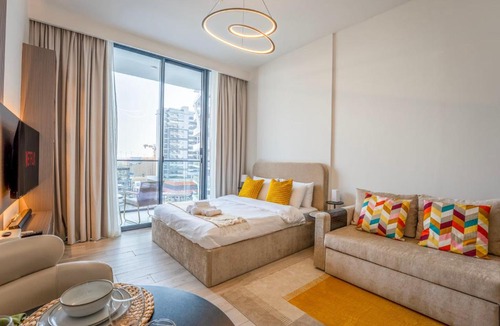 Al Barsha Apartment | Dubai Miracle Garden Modern Luxury Studio Pool, Padel Court & Sauna Arjan