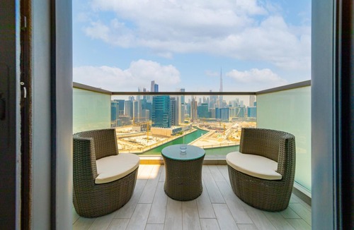 Business Bay Apartment | DXB - The Atria Residences - 2007 - DT