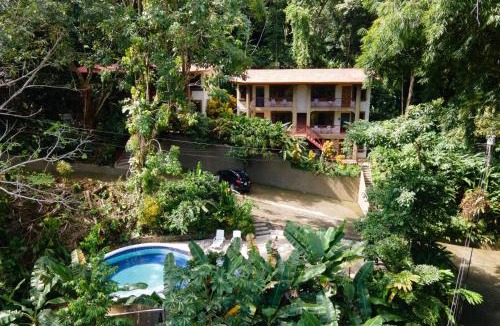 Quepos Apartment | Eco-Condo Serviced Apartments in Quepos w Pool Wildlife Visits
