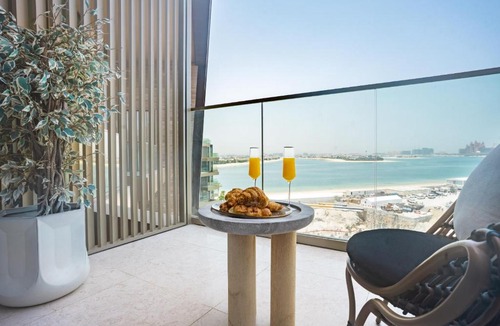 Palm Jumeirah Apartment | EDEN'S Homes & Villas - Ellington Beach House