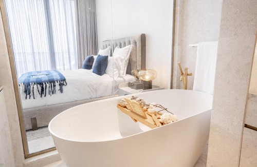 Palm Jumeirah Apartment | EDEN'S Homes & Villas - Ellington Beach House