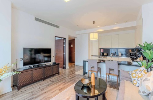 Dubai Marina Apartment | Elegant 1BR & Views at JW Marriott Dubai Marina