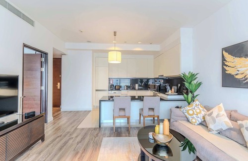 Dubai Marina Apartment | Elegant 1BR & Views at JW Marriott Dubai Marina
