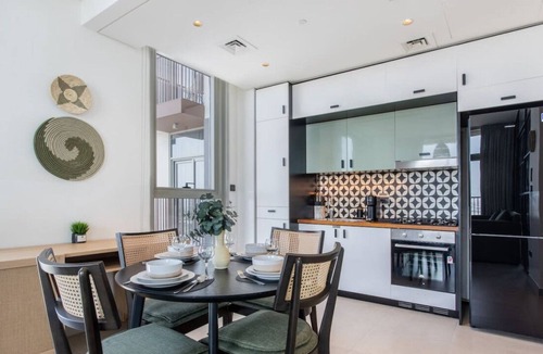 Dubai Apartment | Elegant 2BR In Collective 2