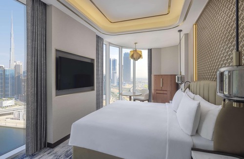 Business Bay Hotel | Embassy Suites By Hilton Dubai Business Bay
