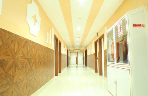 Ajman Hotel | Emirates Plaza Hotel