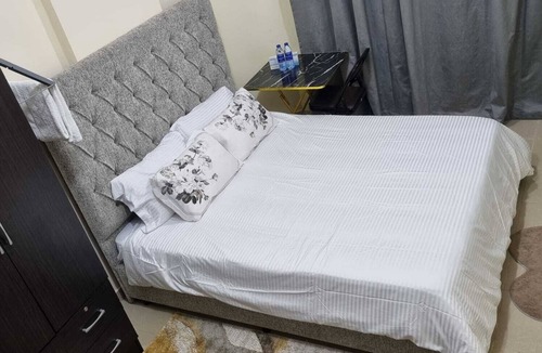 Mussafah Apartment | Escape to comfort 2-bedroom apartment with WiFi, AC in fabulous Abu Dhabi
