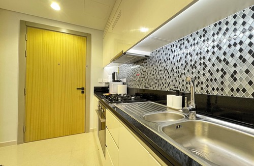 Sheikh Zayed Road Apartment | Exquisite Studio in Business Bay