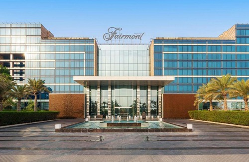 Al Maqta Resort | Fairmont Bab Al Bahr