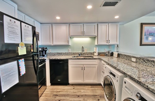 Windy Hill Condo | Family Friendly Top Floor Oceanfront Sleeps 6 Balcony Pools