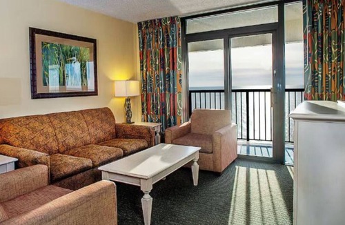 Myrtle Beach Hotel | Family-Friendly Oceanfront Haven Close To Pier Shops & Arcades | 3 Units
