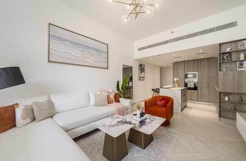 Jumeirah Village Circle Apartment | Few Minutes Walk to Circle Mall, Conveniently Close Community Park, and Near the Bus Station