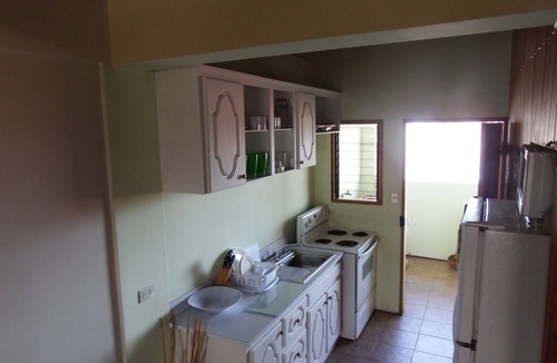 La Guaria Apartment | Fine-Wood Apartment in a Treat Location