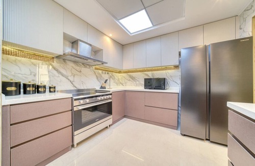 Jumeirah Beach Residence Apartment | Five bedroom in United Arab Emirates, Dubai