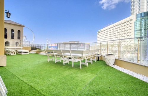 Jumeirah Beach Residence Apartment | Five bedroom in United Arab Emirates, Dubai