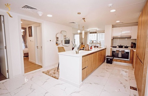 Al Raha Beach Apartment | Floral 3BR Apartment Al Raha