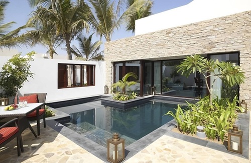 Salalah Hotel | FOUR Luxe 1BR Villas with Plunge Pools! Beachfront, Infinity Pool, Spa Center!