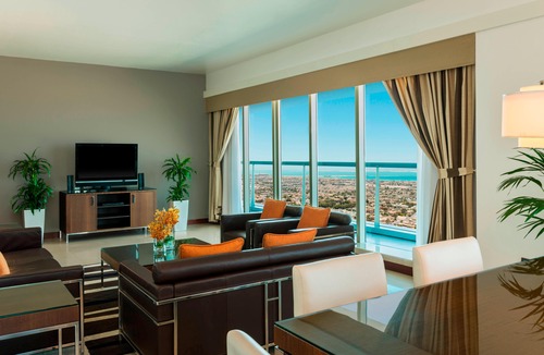 Trade Center Hotel | Four Points by Sheraton Sheikh Zayed Road, Dubai