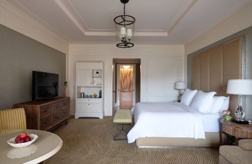 Jumeirah Hotel | Four Seasons Resort Dubai at Jumeirah Beach