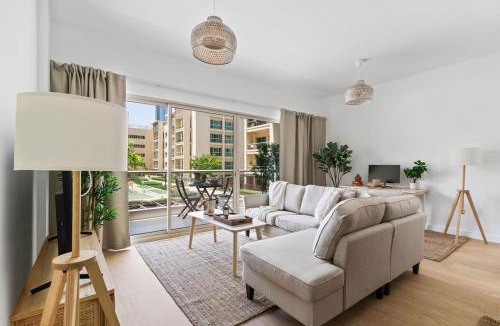 The Greens Apartment | Frank Porter - Al Dhafrah 3