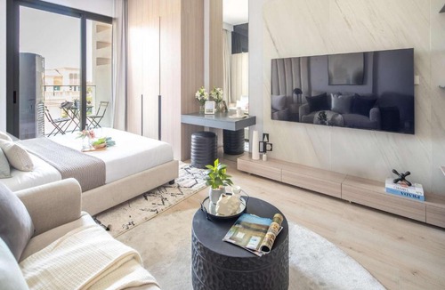 Jumeirah Village Triangle Apartment | Frank Porter - Bali Residences
