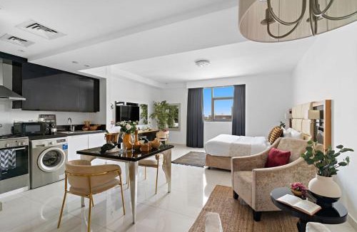 Business Bay Apartment | Frank Porter - Capital Bay Tower A