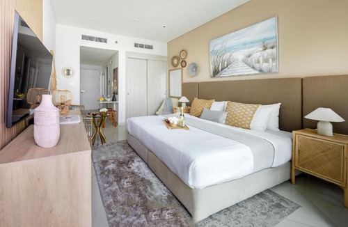 Palm Jumeirah Apartment | Frank Porter - Seven Hotel & Aprtments